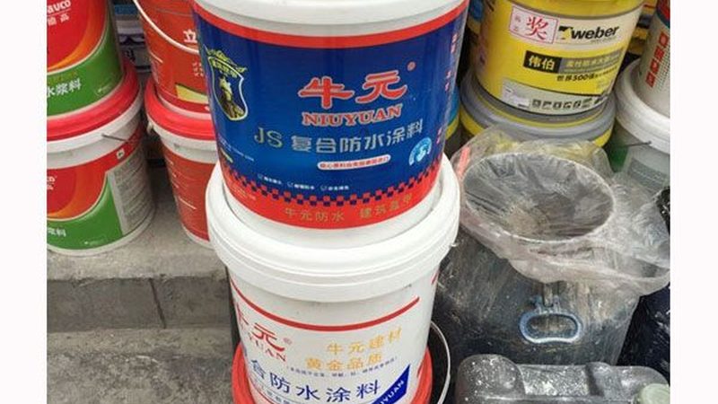 目前市场上常见的农村自建房外墙防水材料主要有以下几类：